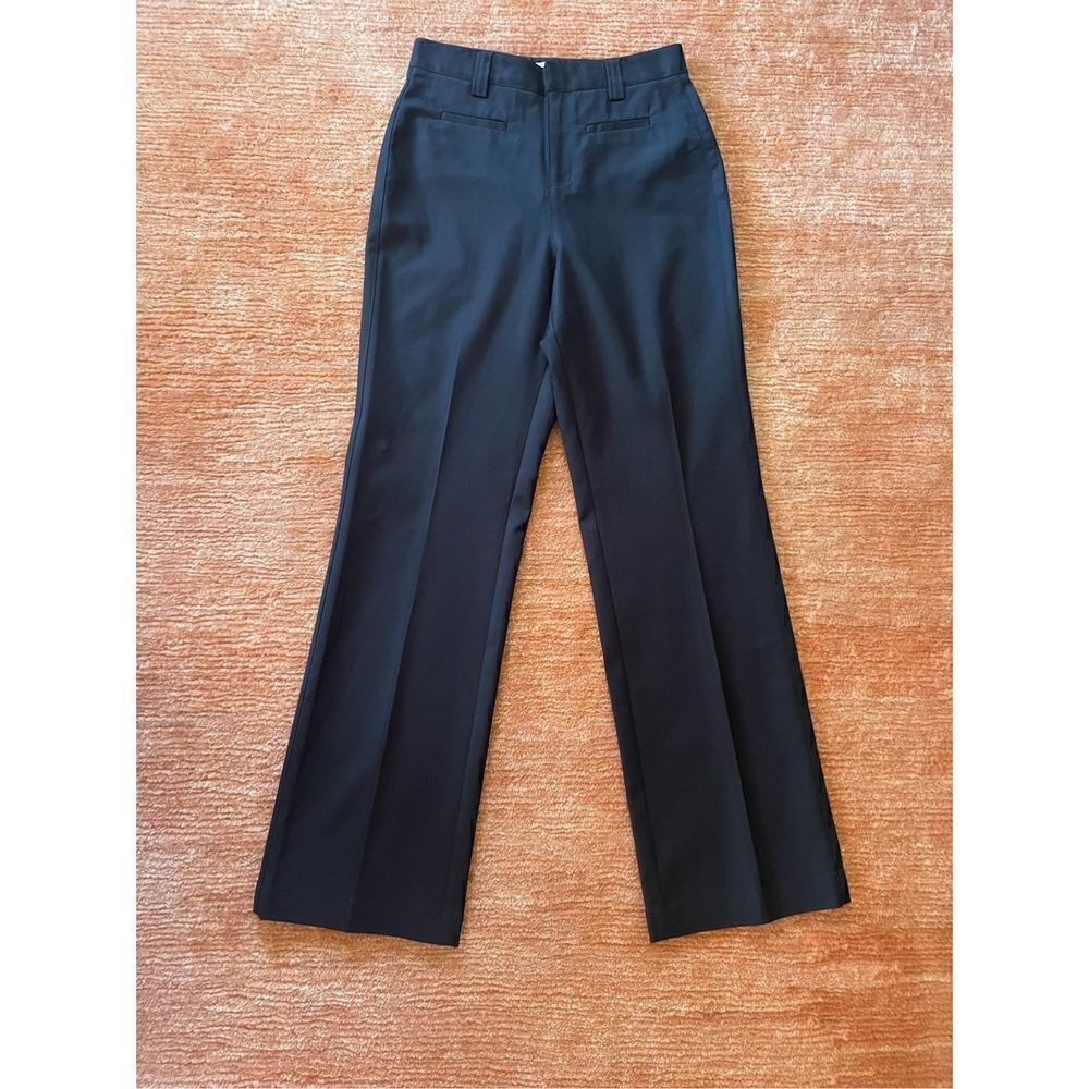 NWOT “Eddie Bauer “CAMANO FIT trousers